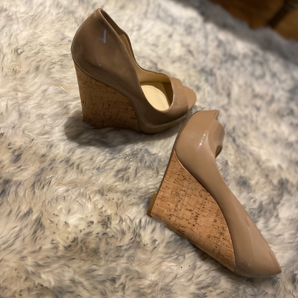 Jessica Simpson Nude Wedges